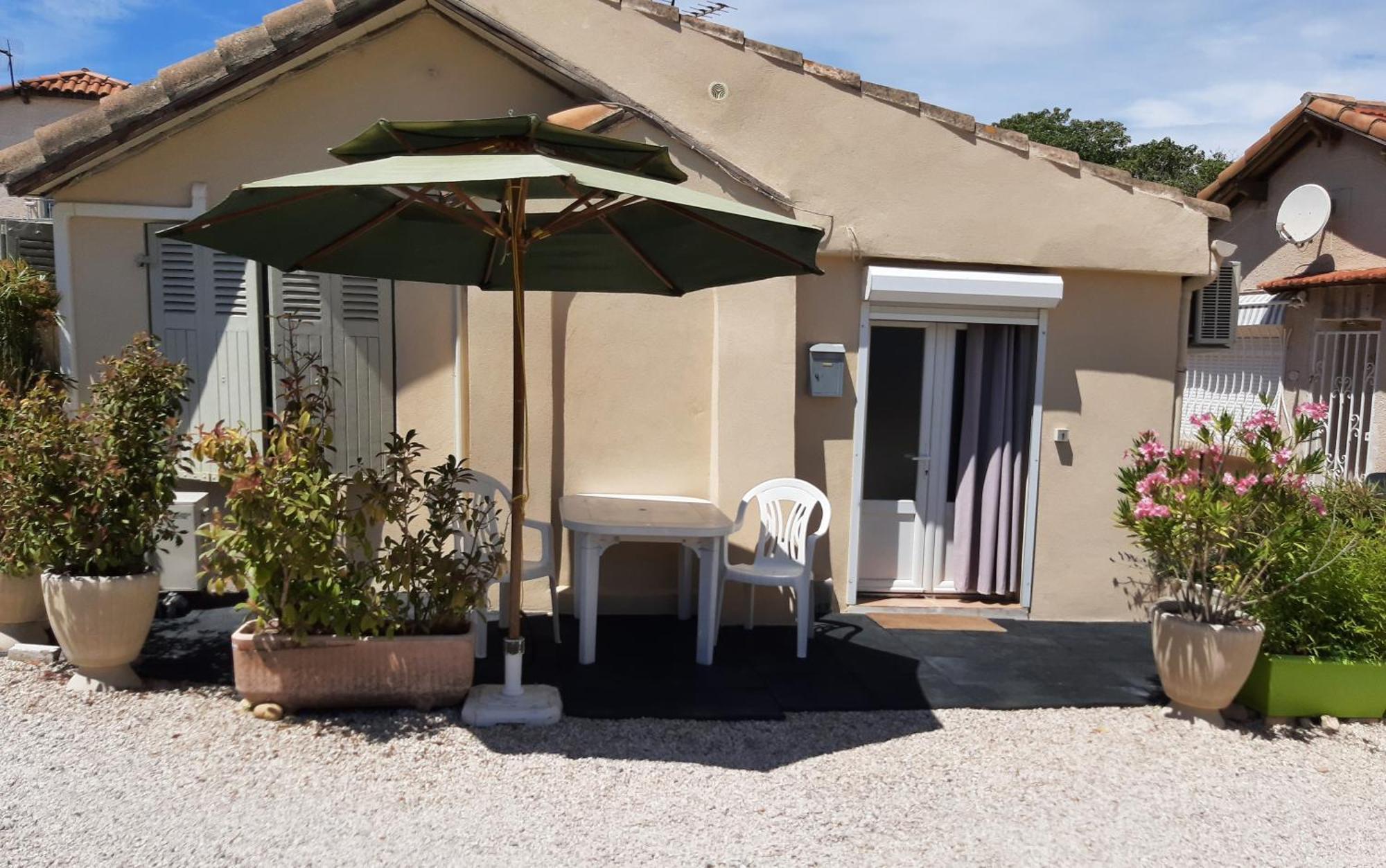 Appartement Meuble Bord De Mer Fos Sur Mer Fos-sur-Mer Exterior photo